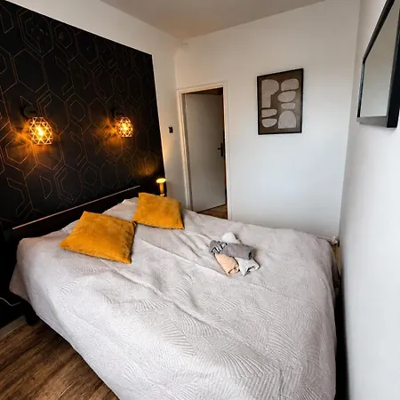 Castel Ksiaz Apartment *